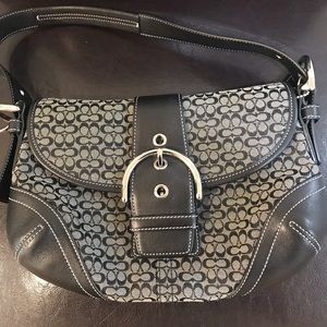 Authentic Coach purse w/dust bag